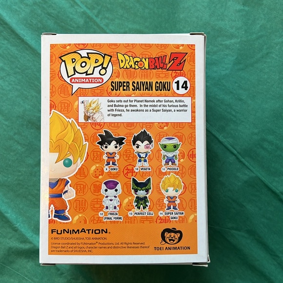 Dragon ball z funko POP 14 super saiyan goku - Picture 3 of 4